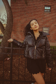 一同看第一页：探索未知的奇妙旅程